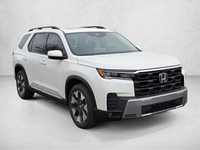 New 2026 Honda Pilot Touring image 7