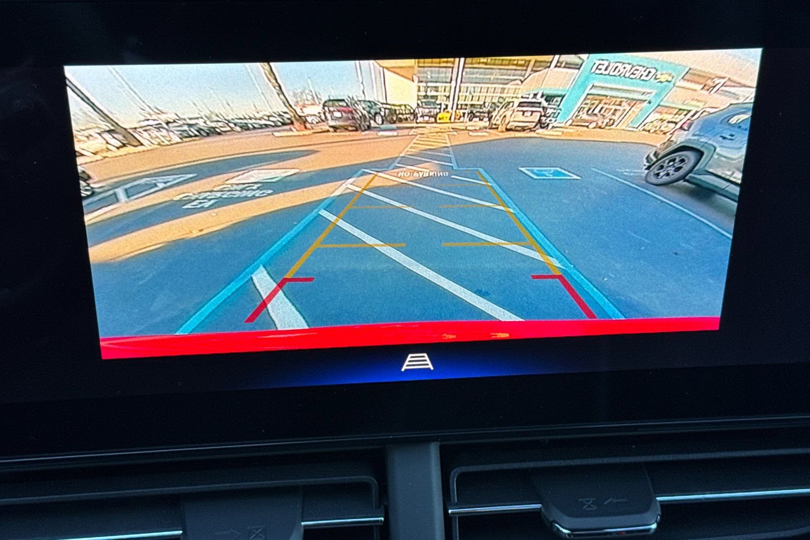 New 2026 Chevrolet Trax RS w/ Sunroof Package image 18