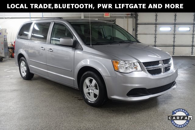 Used 2013 Dodge Grand Caravan SXT w/ Rear Park Assist Pkg
