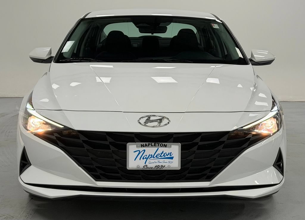 Certified 2023 Hyundai Elantra SE FWD image 7