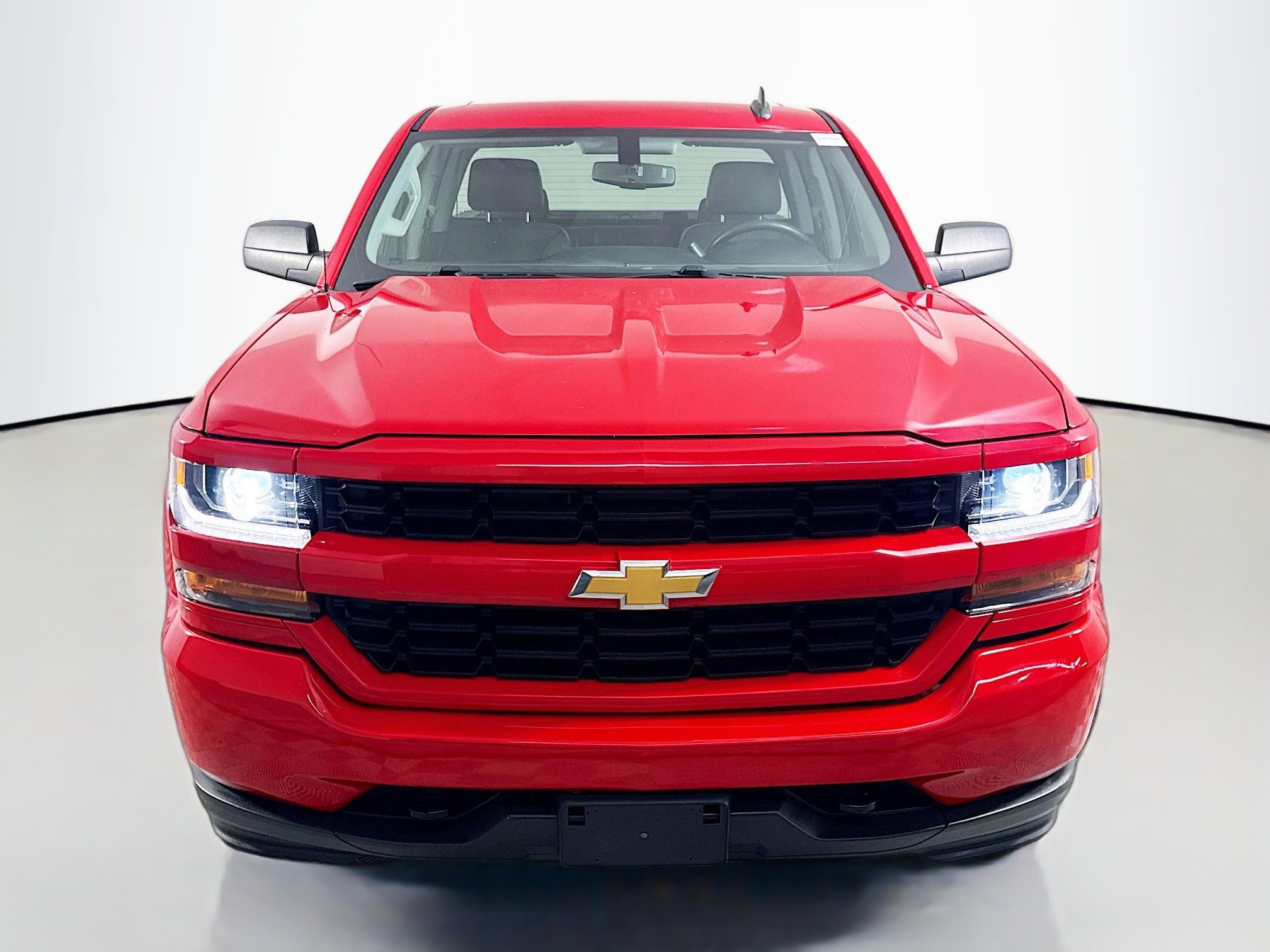 Used 2018 Chevrolet Silverado 1500 Custom w/ Custom Value Package video 2