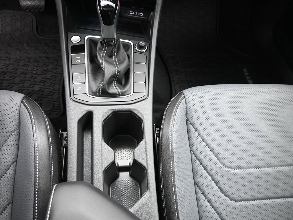 New 2026 Volkswagen Jetta SEL image 14