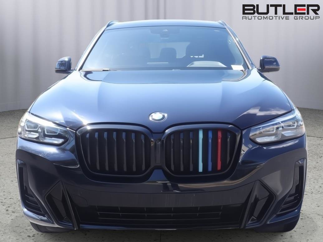 Used 2022 BMW X3 xDrive30i w/ M Sport Package 2 AWD/4WD image 2