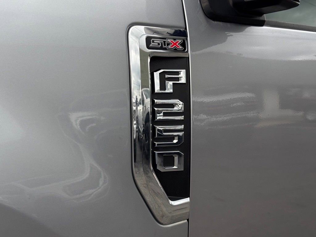 Used 2021 Ford F250 XL w/ STX Appearance Package image 11
