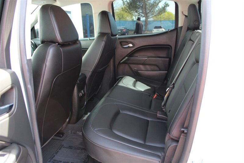 Used 2022 Chevrolet Colorado ZR2 AWD/4WD image 17