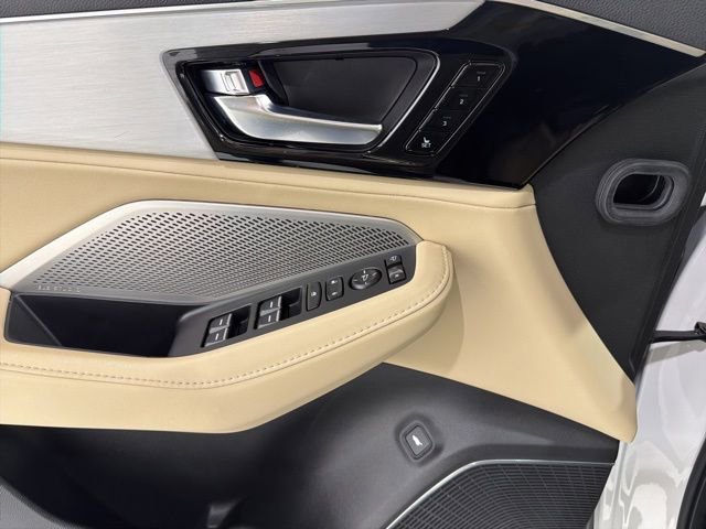 Certified 2023 Acura MDX SH-AWD w/ Technology Package image 11