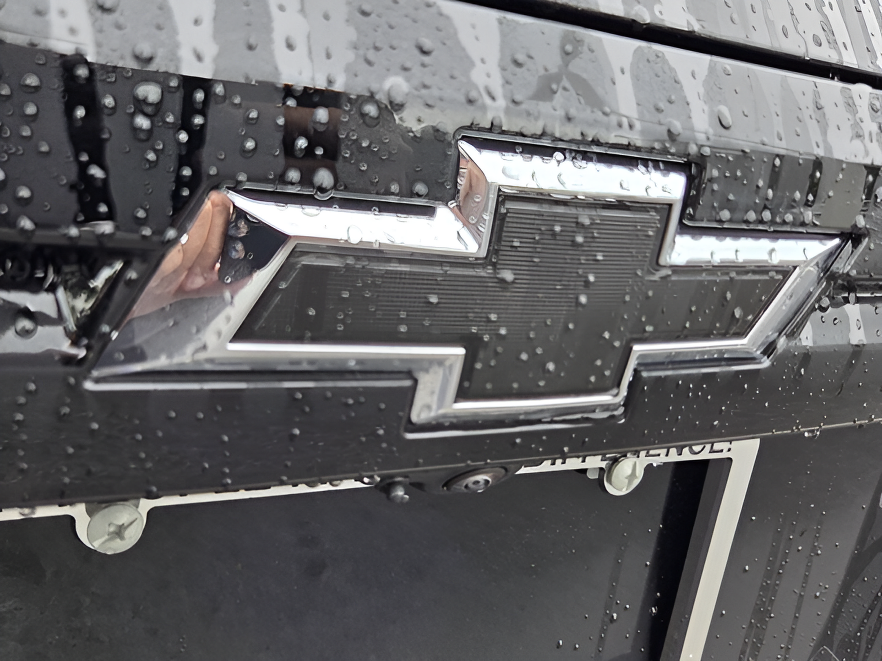 New 2027 Chevrolet Traverse RS w/ LPO, Floor Liner Package FWD image 31