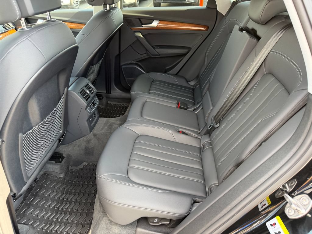 Certified 2023 Audi Q5 2.0T Premium Plus w/ Premium Plus Package AWD/4WD image 21
