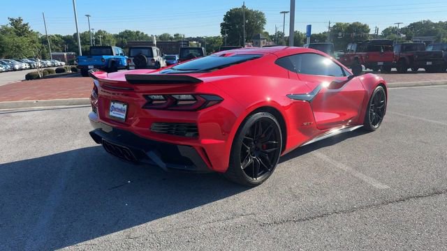 Used 2026 Chevrolet Corvette Z06 RWD video 2