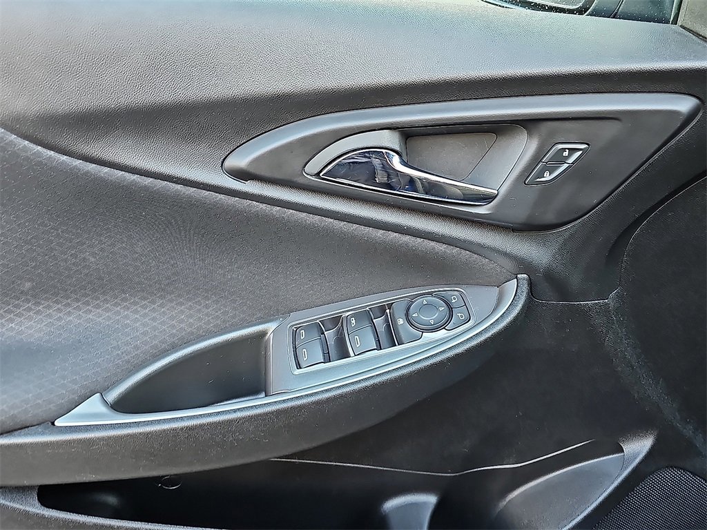 Used 2023 Chevrolet Malibu LT image 12