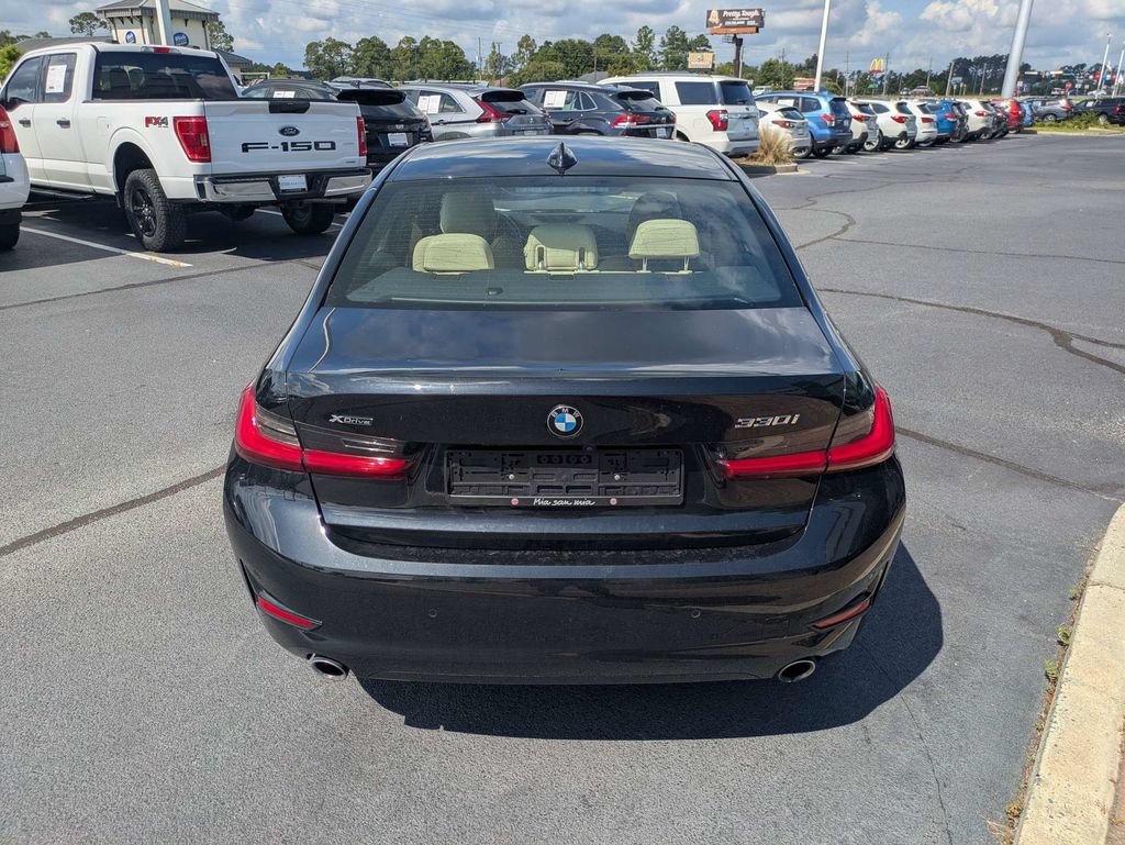 Used 2021 BMW 330i xDrive Sedan AWD/4WD image 6