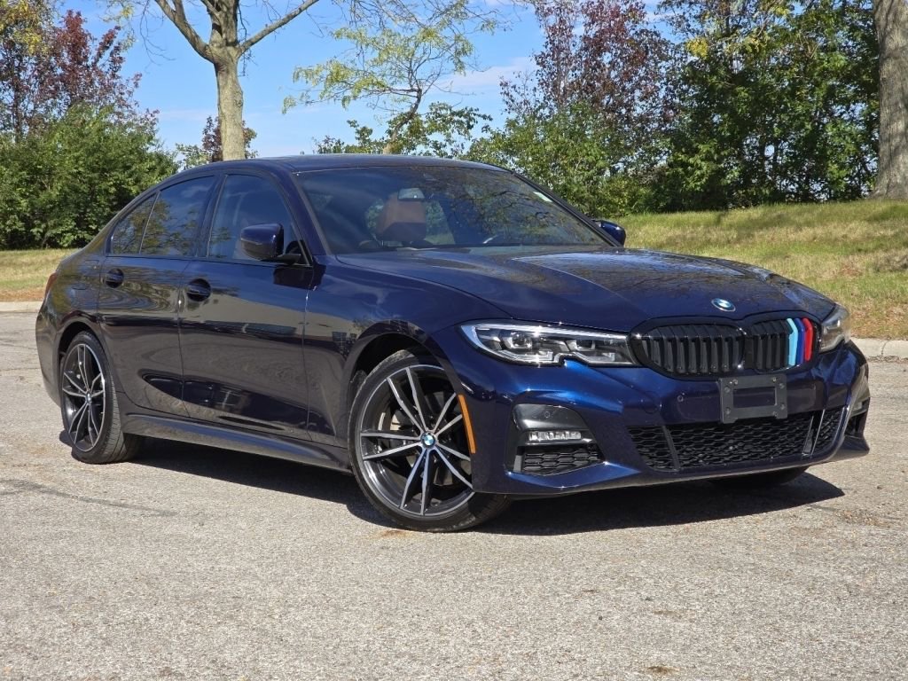 Used 2022 BMW 330i xDrive Sedan image 2