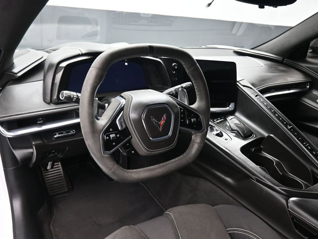 Used 2020 Chevrolet Corvette Stingray Premium Cpe w/ 3LT Preferred Equipment Group image 16