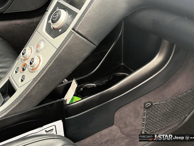 Used 2015 McLaren 650S Spider image 24