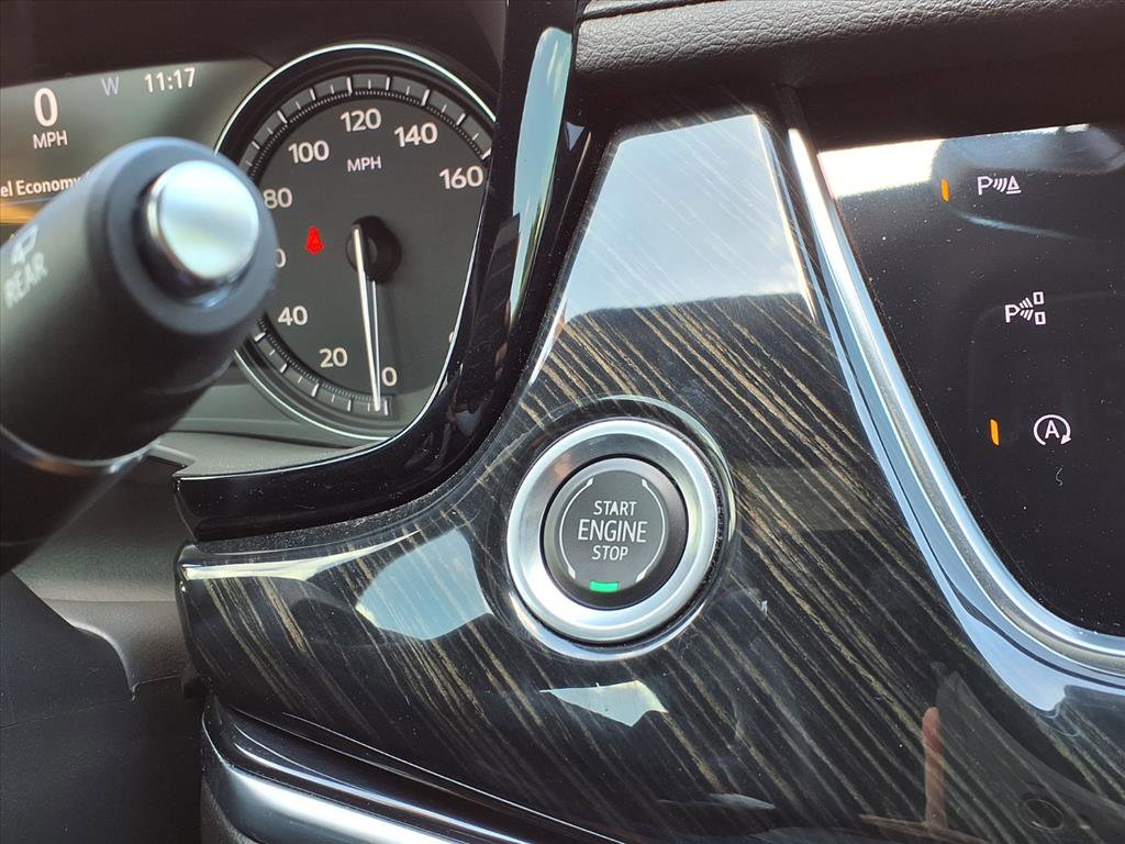 Certified 2021 Cadillac XT6 Premium Luxury FWD image 26