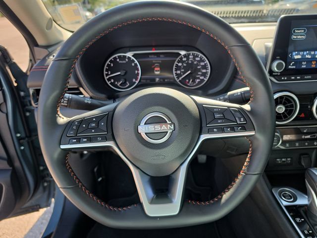 Certified 2025 Nissan Sentra SR FWD image 28