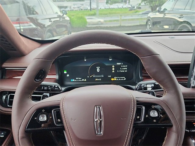 New 2024 Lincoln Aviator Black Label w/ Jet Package image 9