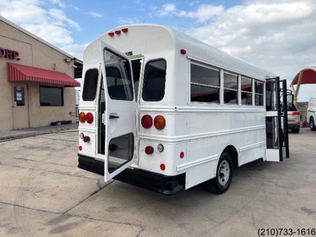 Used 2007 Chevrolet Express 3500 w/ School Bus Package RWD image 23