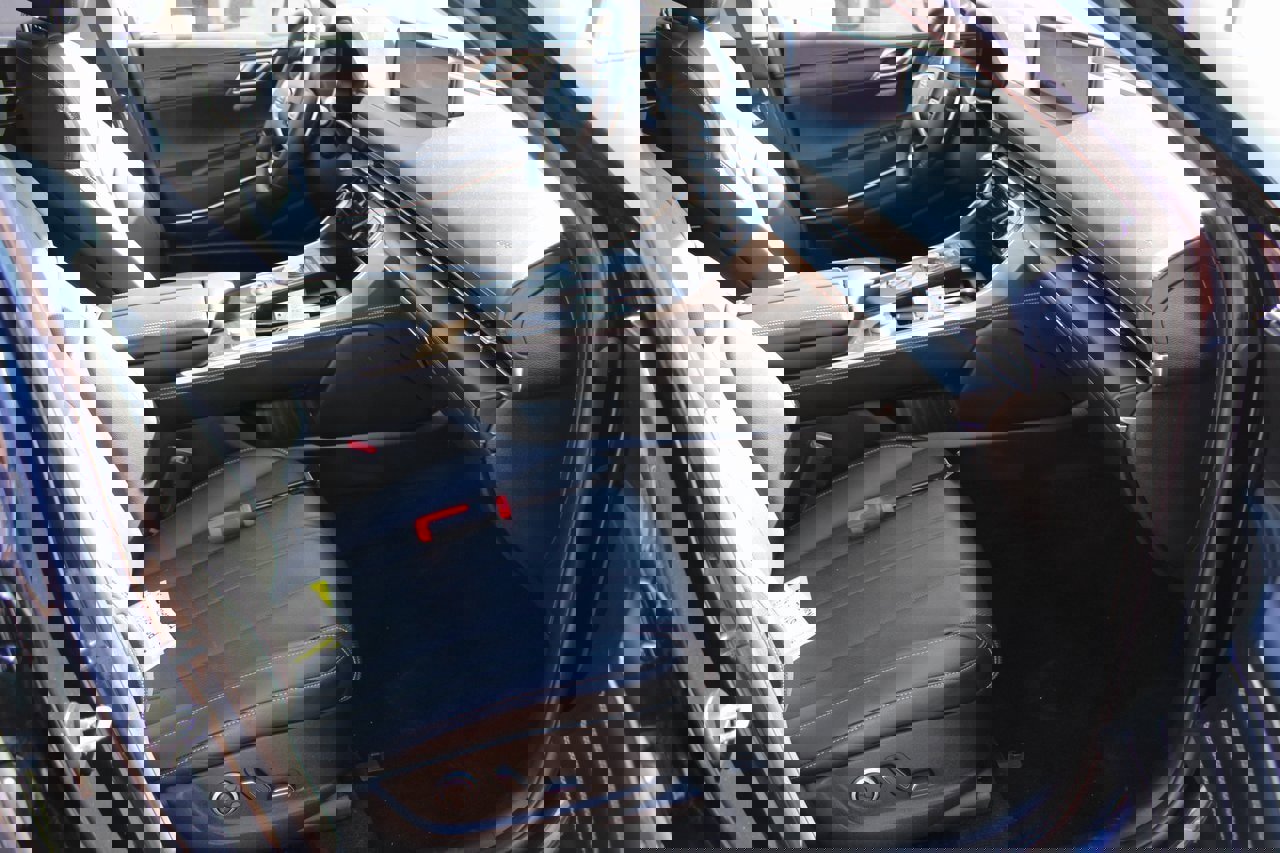 Used 2024 Genesis GV80 3.5T image 16