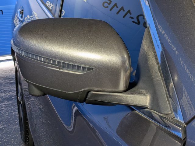 Used 2017 Nissan Rogue SL w/ SL Premium Package FWD image 12