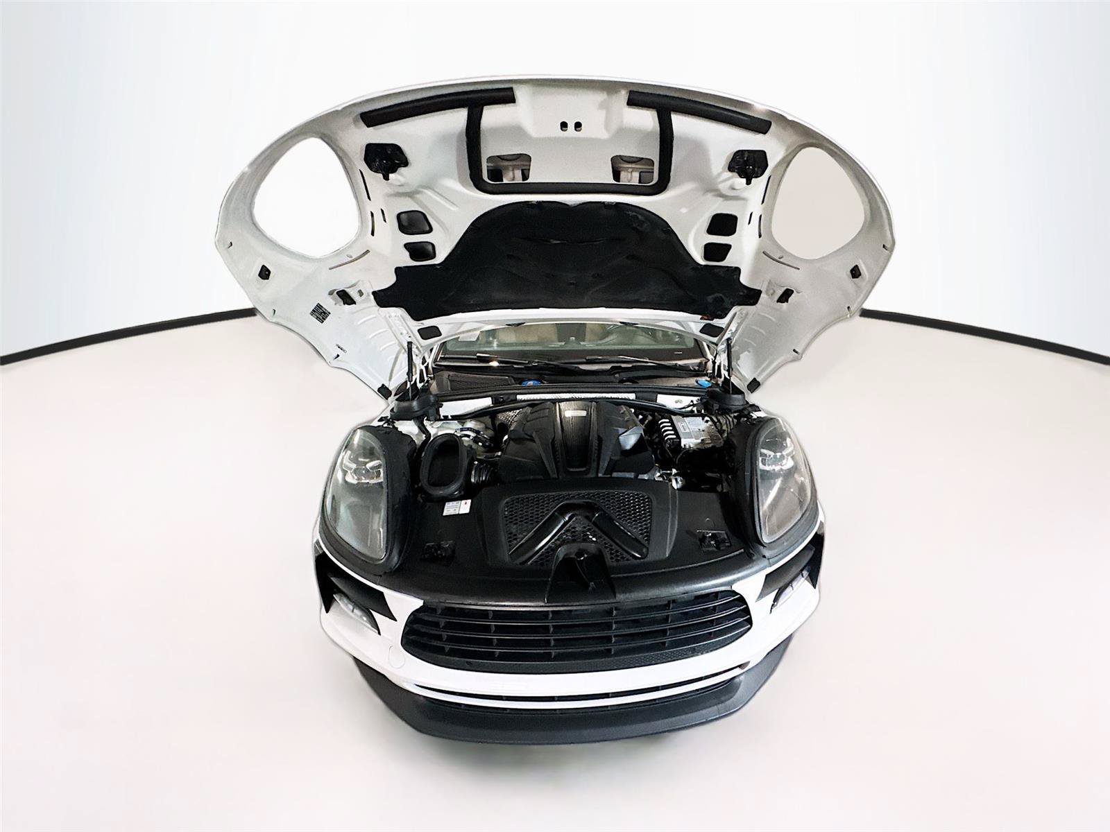 Used 2020 Porsche Macan S AWD/4WD image 28