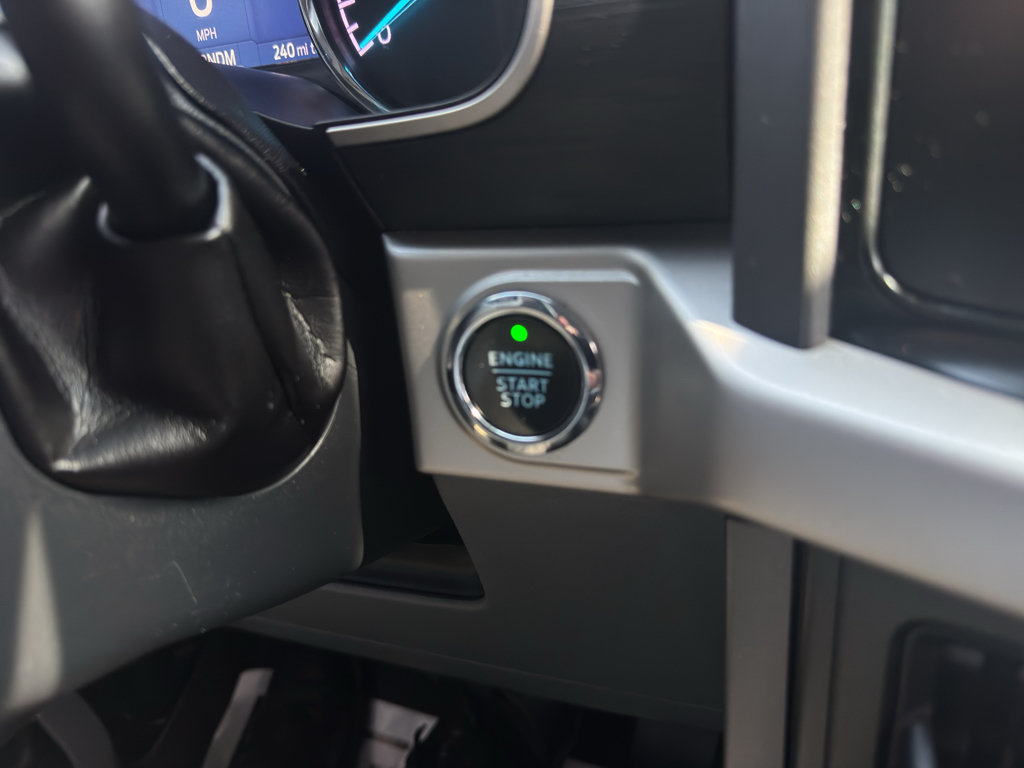 Used 2021 Ford F150 XLT w/ Equipment Group 302A High AWD/4WD image 18
