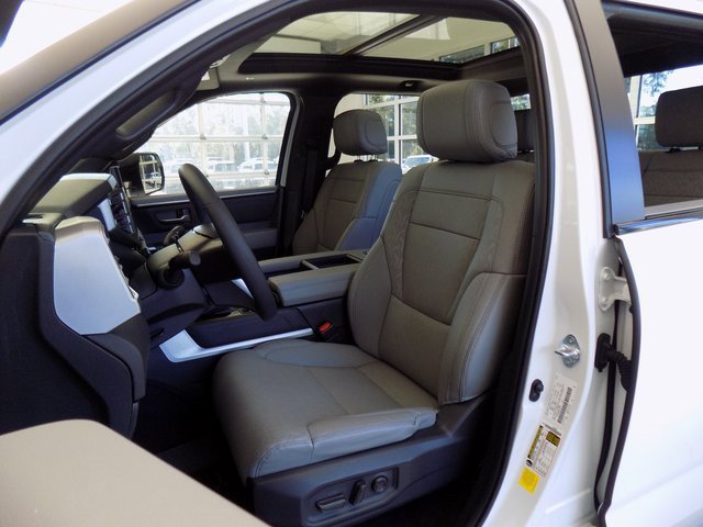 Used 2025 Toyota Tundra Limited image 19