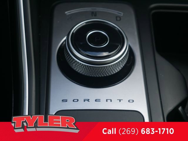 Used 2023 Kia Sorento EX image 33