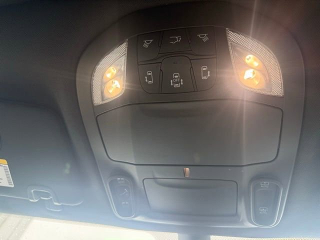 New 2026 Chrysler Pacifica Limited image 24