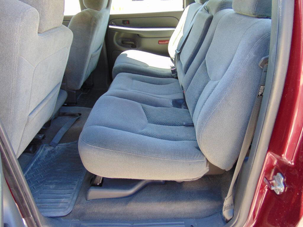 Used 2005 Chevrolet Silverado 1500 LS w/ Light Duty Power Package AWD/4WD image 13