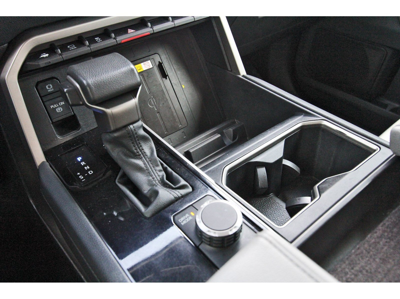 Used 2022 Toyota Tundra Limited RWD image 30