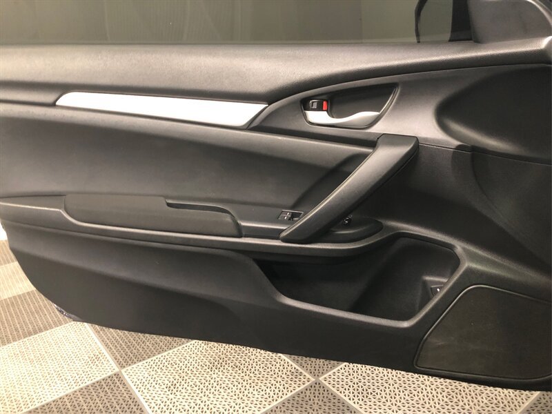 Used 2019 Honda Civic LX image 16