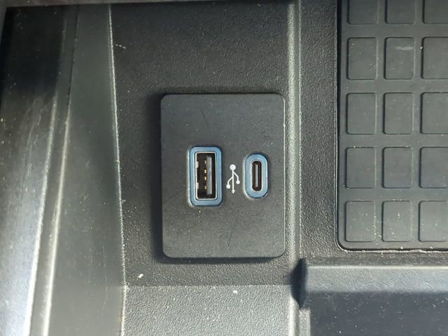 Used 2021 Ford Expedition Max Limited image 15