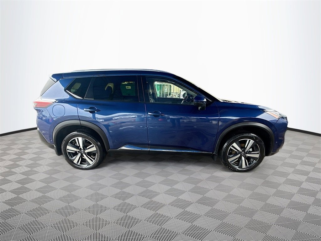 Used 2023 Nissan Rogue Platinum w/ Platinum Premium Package image 9