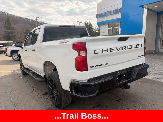 Used 2022 Chevrolet Silverado 1500 Custom Trail Boss w/ LPO, Dark Essentials Package AWD/4WD image 5