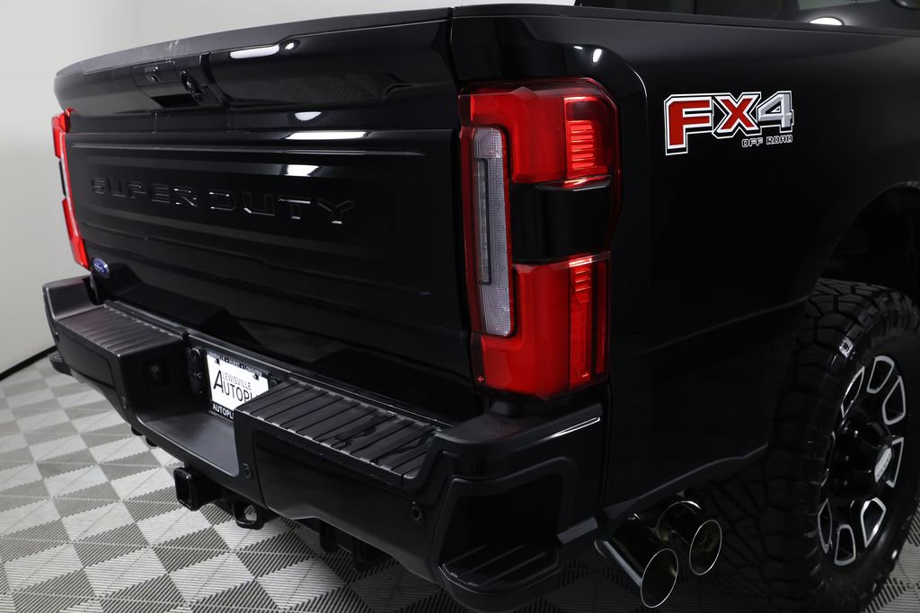 Used 2025 Ford F250 Platinum w/ FX4 Off-Road Package image 54