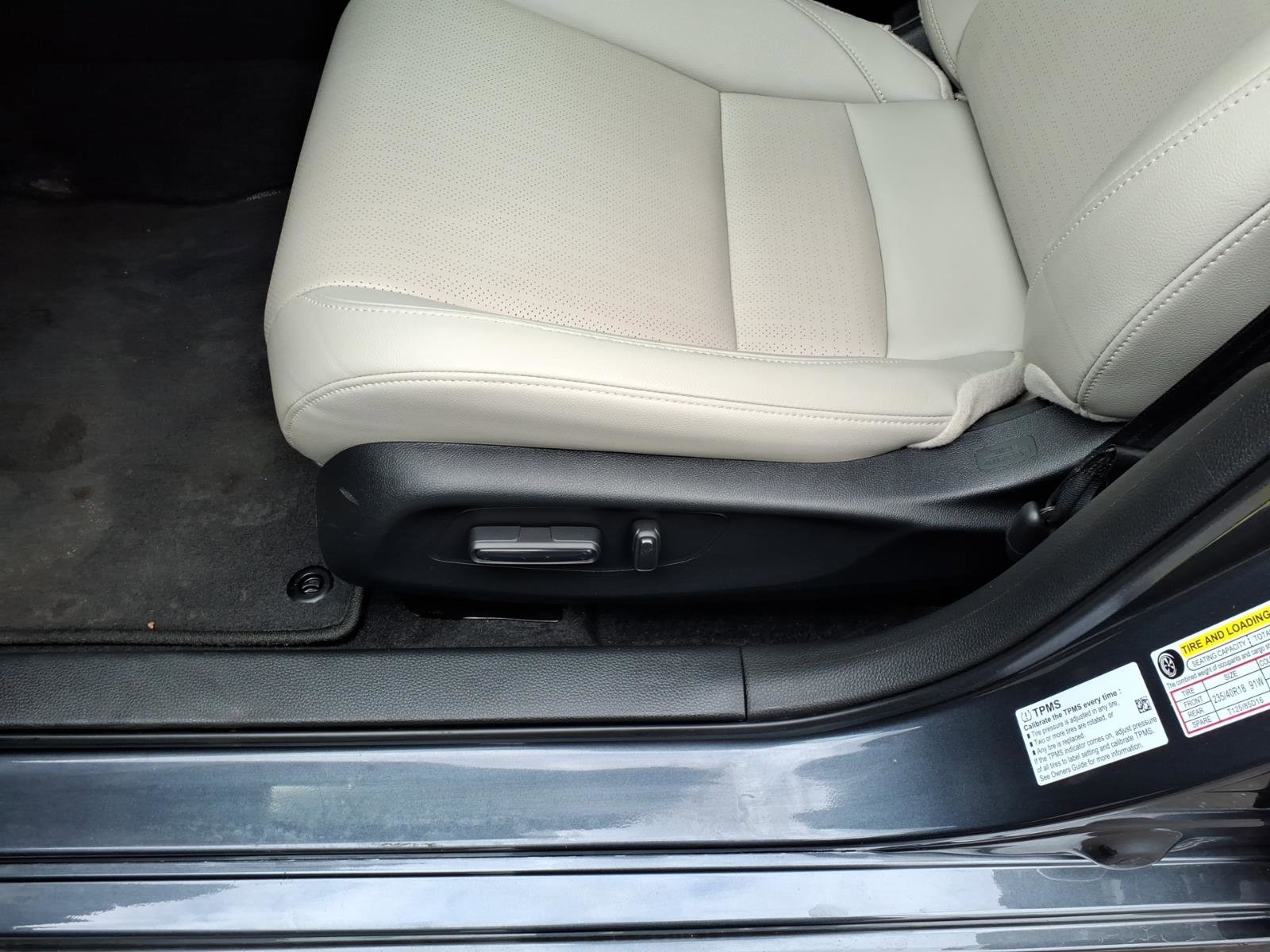 Certified 2024 Honda Civic Touring image 10