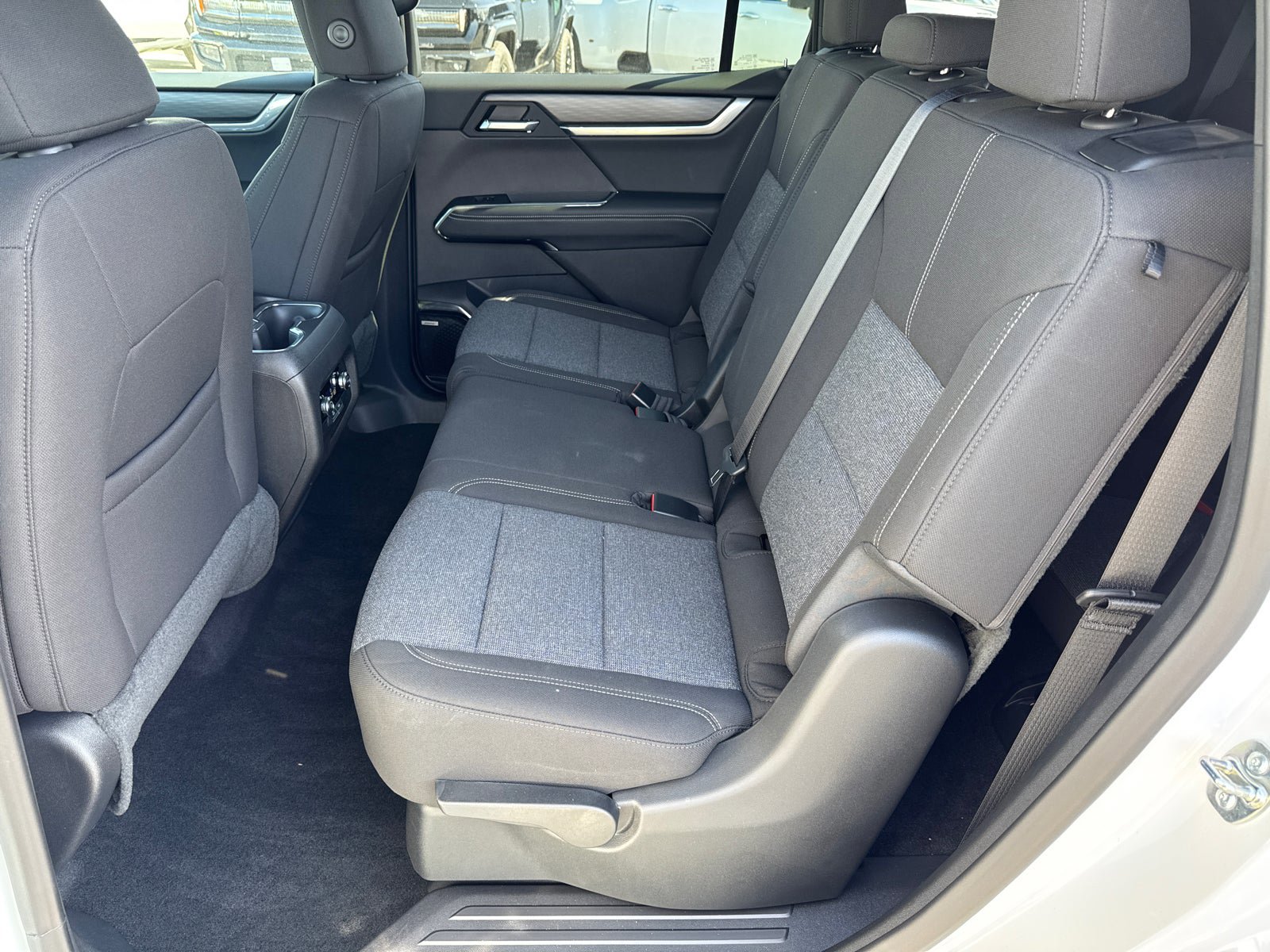 Used 2026 GMC Acadia Elevation w/ Black Edition image 21