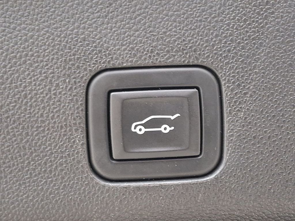 Used 2023 Chevrolet Tahoe RST w/ RST Performance Edition image 29