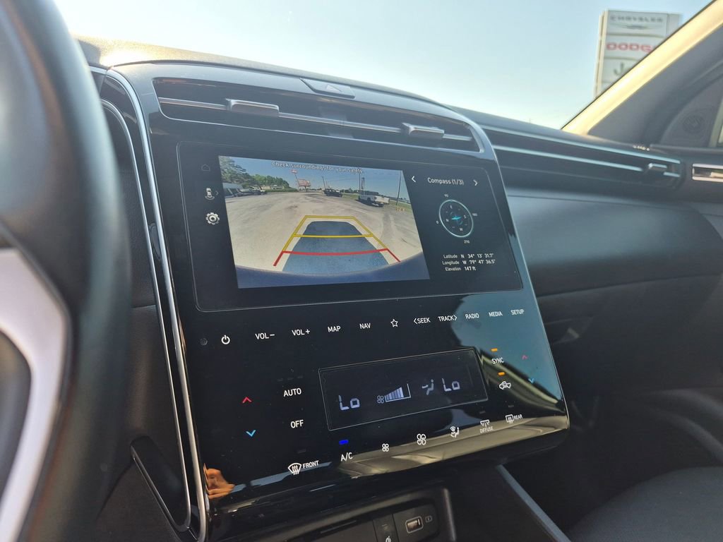 Used 2023 Hyundai Santa Cruz SEL Premium image 23