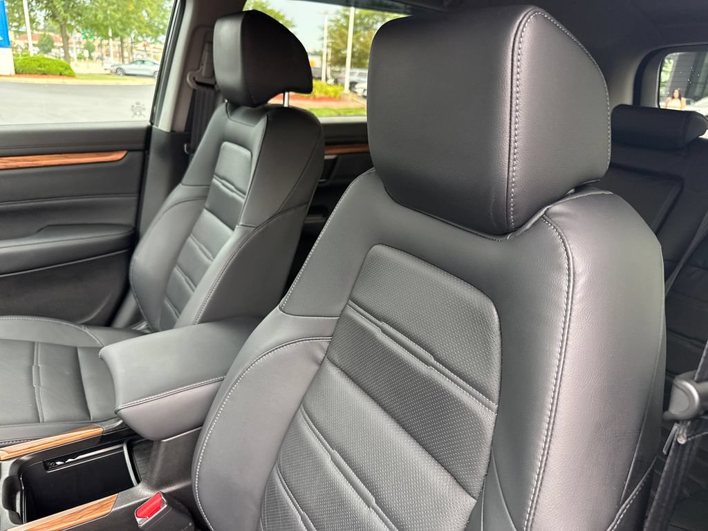 Used 2021 Honda CR-V Touring image 13