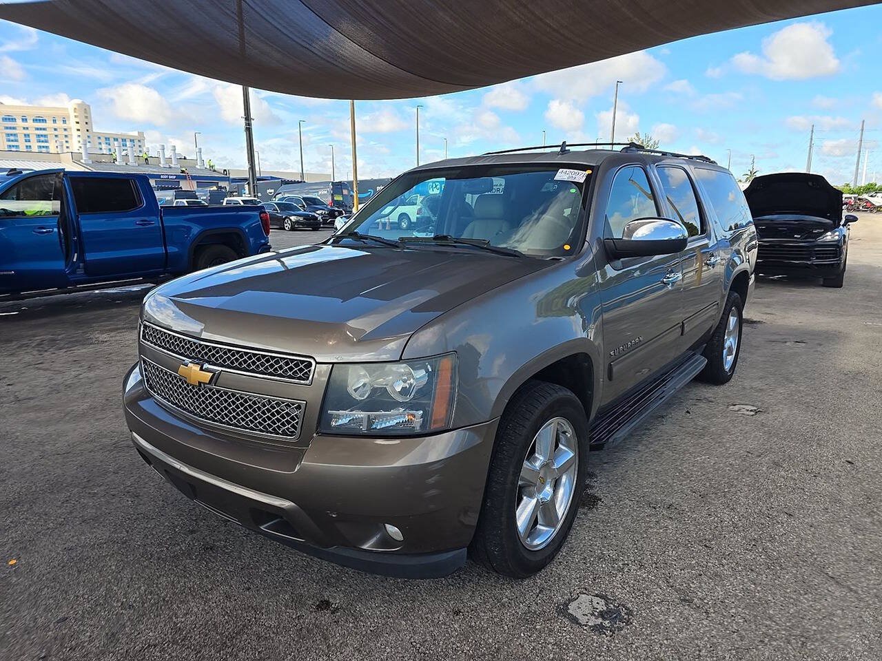 Used 2013 Chevrolet Suburban LT w/ All-Star Edition