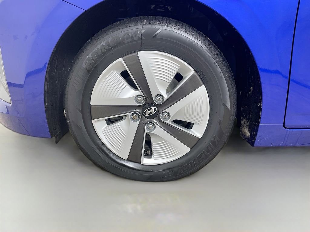 Used 2021 Hyundai Ioniq Blue image 32