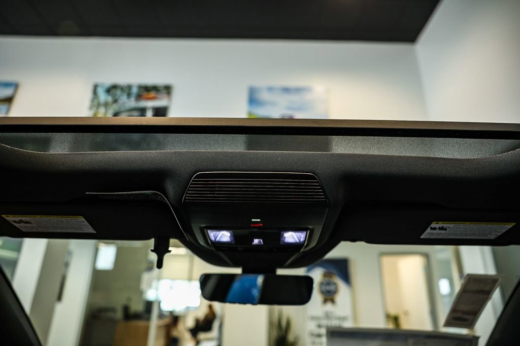 New 2026 Volkswagen Golf image 23