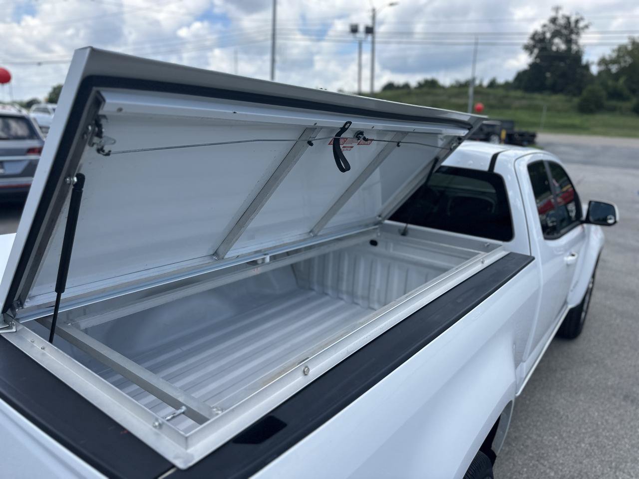 Used 2022 Chevrolet Colorado LT w/ Fleet Safety Package RWD image 15