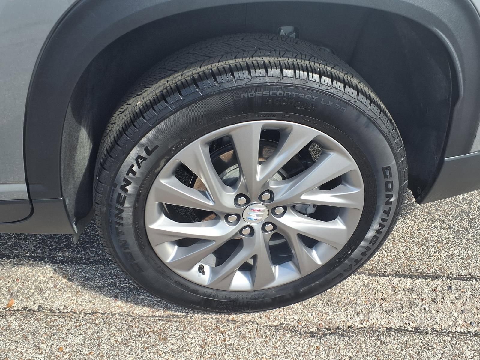 Used 2025 Buick Enclave Preferred image 25