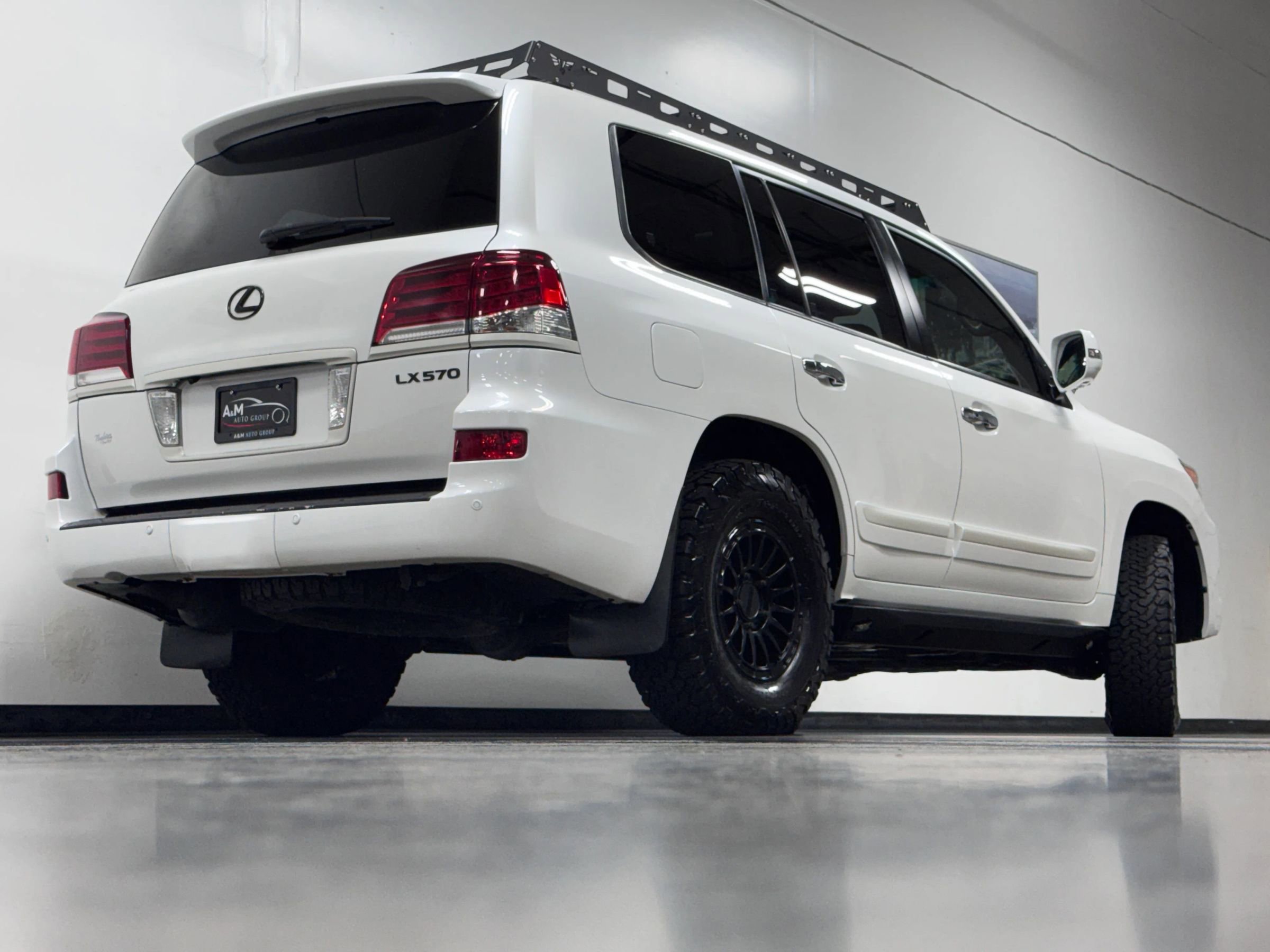 Used 2015 Lexus LX 570 4WD image 5
