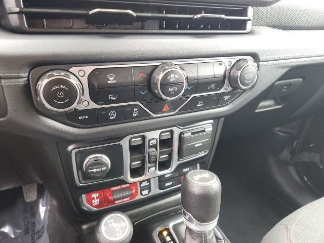 Used 2024 Jeep Wrangler Unlimited Rubicon image 29