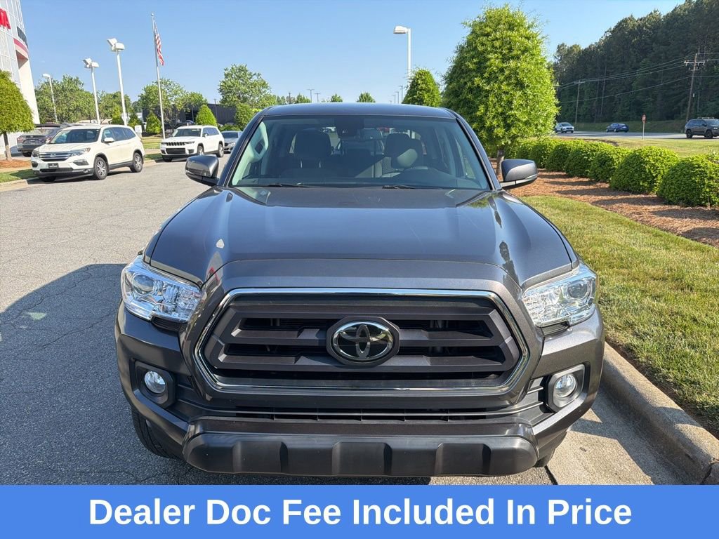 Used 2022 Toyota Tacoma SR5 RWD image 1