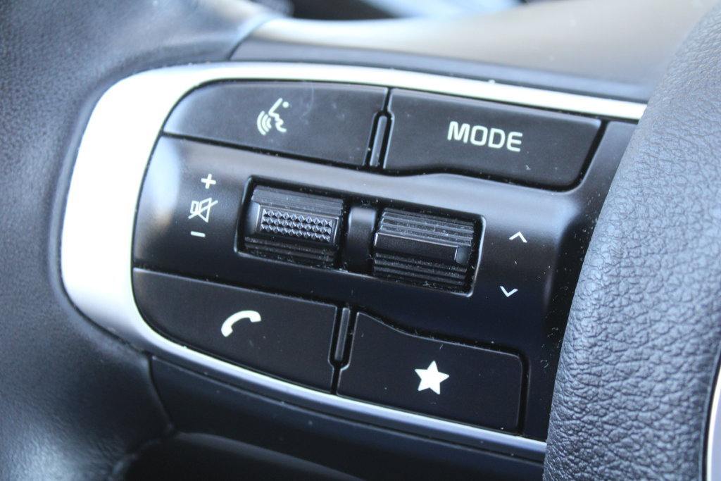 Certified 2025 Kia Sportage EX FWD image 26